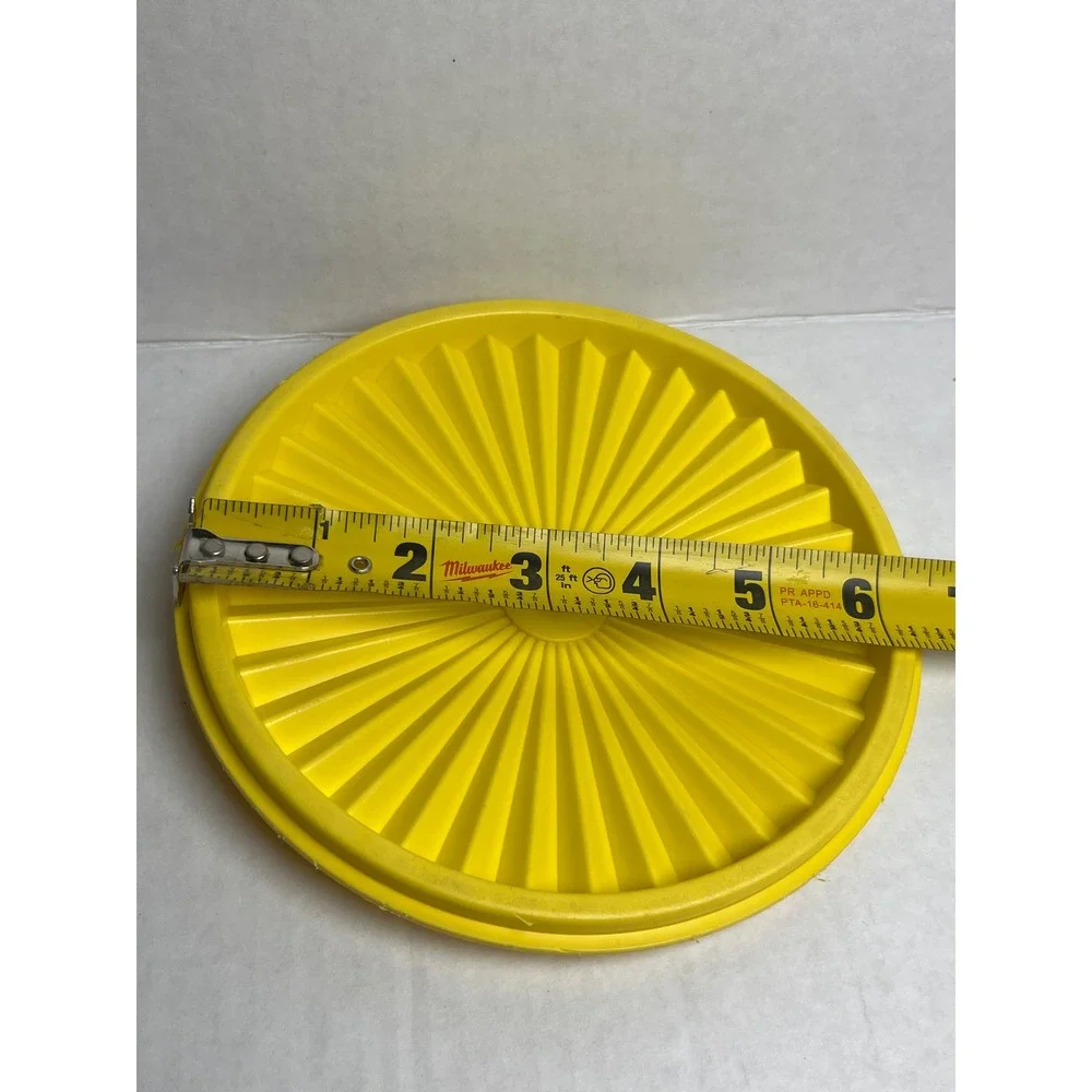 Tupperware Vintage Yellow Sunburst Lid Replacement 808-42 Accordion Pleated 6.5